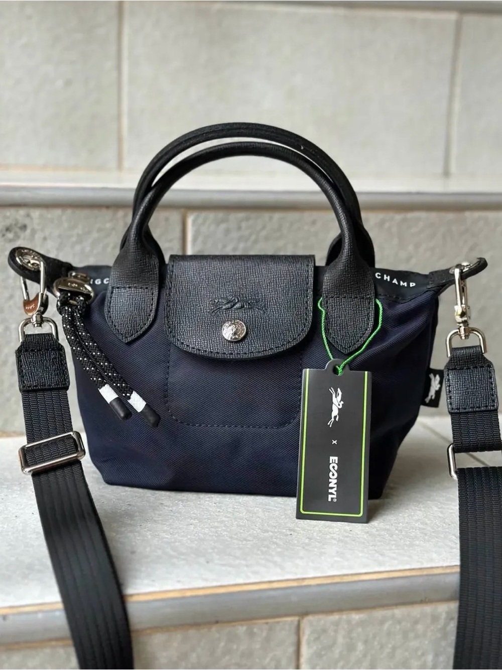 NWT Longchamp Energy XS - Picture 2 of 3